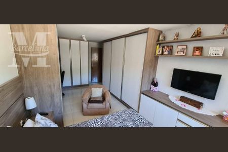 10_photo/94dcfb7afd.4cea1a0b3f6bbd2f-ATLAS-d8dc596c-18f2-43c6-9adc-2a5cc43f009d.jpg de casa à venda com 2 quartos, 145m² em Pinheirinho, Curitiba