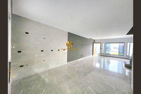 15_photo/94dcfb7c39.dc8bbd111761e841-ATLAS-96b07045-98ed-4deb-bae9-0acd3e827863.jpg de casa à venda com 3 quartos, 121m² em Pinheirinho, Curitiba