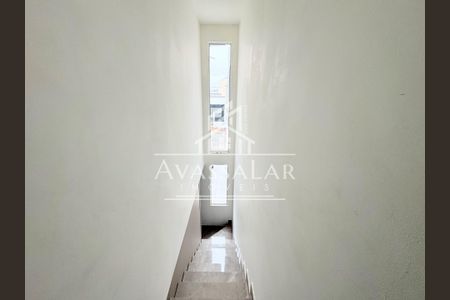 6_photo/94dcfb7cfb.edf2212802869f81-ATLAS-253a3d9d-7129-4e0f-9357-f2bdb1238044.jpg de casa à venda com 2 quartos, 67m² em Pinheirinho, Curitiba