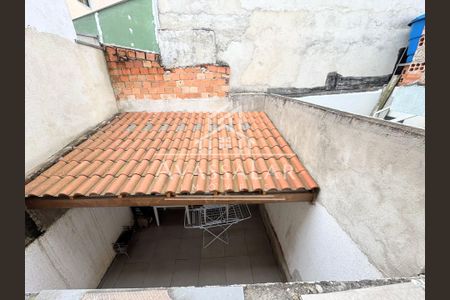 3_photo/94dcfb7cfb.edf2212802869f81-ATLAS-d124be6c-c890-4a12-b3de-24a86584a561.jpg de casa à venda com 2 quartos, 67m² em Pinheirinho, Curitiba