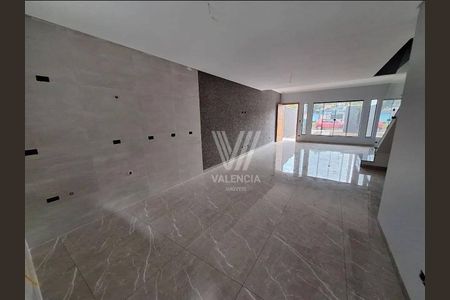 2_photo/94dcfb7dcf.4a7708b419391496-ATLAS-3a646fd4-4518-4315-96d6-1feaa2b47a5f.jpg de casa à venda com 3 quartos, 121m² em Pinheirinho, Curitiba