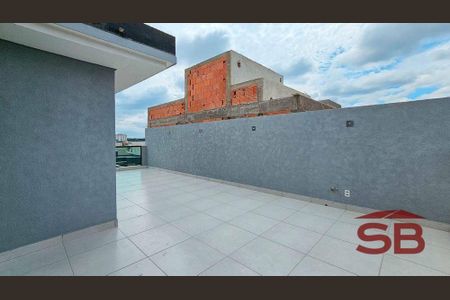 2_photo/94dcfb7e3b.08efd98b35956dec-ATLAS-05b9861c-2751-4ca7-bff3-5b06d487a67e.jpg de casa à venda com 3 quartos, 180m² em Sítio Cercado, Curitiba