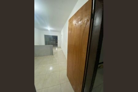 2_photo/94dcfb7ecb.d860d137df15aeab-ATLAS-7d4e5934-9ea4-4714-8237-e30d1f9e0660.jpg de casa para alugar com 3 quartos, 80m² em Pinheirinho, Curitiba