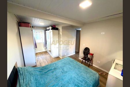 4_photo/94dcfb7fc9.ceff8192393c33de-ATLAS-7c8a62a0-c7d3-4b98-b189-c9f64dd4229e.jpg de casa à venda com 2 quartos, 47m² em Pinheirinho, Curitiba