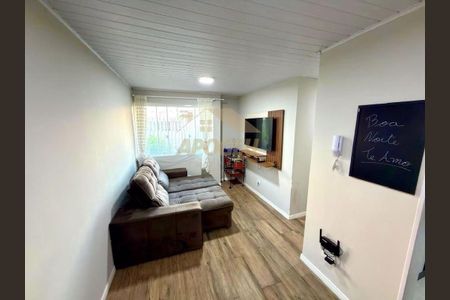 8_photo/94dcfb7fc9.ceff8192393c33de-ATLAS-bf13254e-2a95-4936-9573-95986b09ec3c.jpg de casa à venda com 2 quartos, 47m² em Pinheirinho, Curitiba