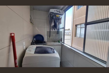 5_photo/94dcfb7fd7.a15f321e408d66f6-ATLAS-c65ae9bb-79f2-41ce-baec-eadae2309e73.jpg de apartamento à venda com 3 quartos, 56m² em Pinheirinho, Curitiba