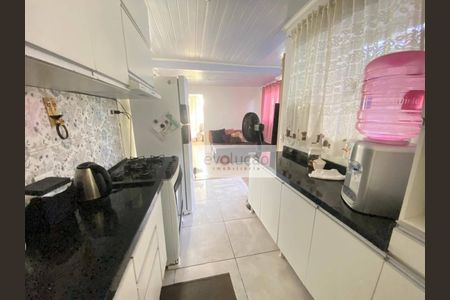 11_photo/94dcfb801d.f2bfaed4af7a5e8b-ATLAS-518c6d8b-44f9-4d90-8eda-36518cfacdb5.jpg de casa à venda com 6 quartos, 200m² em Pinheirinho, Curitiba