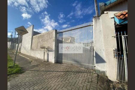 12_photo/94dcfb801d.f2bfaed4af7a5e8b-ATLAS-7b25dafe-6942-46ef-ba35-c54abe486bf9.jpg de casa à venda com 6 quartos, 200m² em Pinheirinho, Curitiba