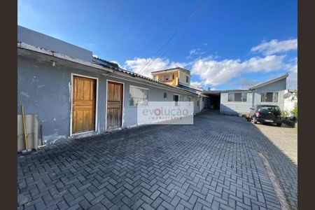 16_photo/94dcfb801d.f2bfaed4af7a5e8b-ATLAS-a7344092-35c4-447e-b627-69f691a0b95e.jpg de casa à venda com 6 quartos, 200m² em Pinheirinho, Curitiba