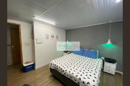 26_photo/94dcfb801d.f2bfaed4af7a5e8b-ATLAS-ea5b33cb-3c0c-4261-a545-e4c0bfbc065b.jpg de casa à venda com 6 quartos, 200m² em Pinheirinho, Curitiba