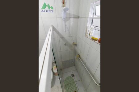 2_photo/94dcfb806b.2c15601846e0cf59-ATLAS-1467439e-58ba-4111-bb3d-a4a8f5e439e1.jpg de casa à venda com 3 quartos, 432m² em Pinheirinho, Curitiba