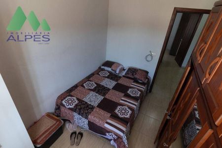 9_photo/94dcfb806b.2c15601846e0cf59-ATLAS-d6cb27fc-9b91-4ba0-8a95-65ff71ca27f1.jpg de casa à venda com 3 quartos, 432m² em Pinheirinho, Curitiba