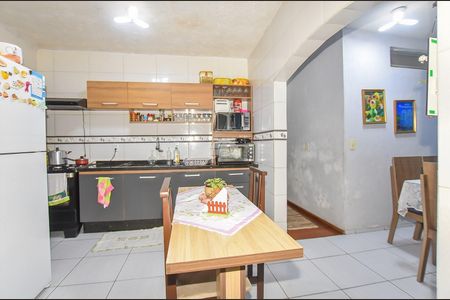 11_photo/94dcfb8169.70d34e1d457a0501-ATLAS-0e8fba8e-8770-4acd-8dc1-3778320bff1f.jpg de casa à venda com 3 quartos, 130m² em Sítio Cercado, Curitiba