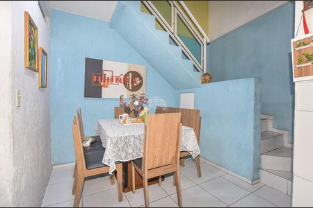 8_photo/94dcfb8169.70d34e1d457a0501-ATLAS-d266b07c-e021-4fd5-bbf2-264a764b5111.jpg de casa à venda com 3 quartos, 130m² em Sítio Cercado, Curitiba