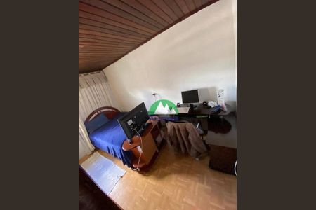 20_photo/94dcfb81a1.8e48f5906dd675de-ATLAS-50bd26f2-4856-45d9-9f3f-0d188c61fd4f.jpg de casa à venda com 4 quartos, 174m² em Sítio Cercado, Curitiba