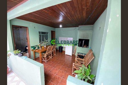 5_photo/94dcfb81a3.7a37549eceeba21f-ATLAS-0bcc97c0-ccb2-4cdf-b363-235399c86f7b.jpg de casa à venda com 4 quartos, 144m² em Sítio Cercado, Curitiba