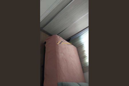 4_photo/94dcfb81bf.a7b2593691b93303-ATLAS-b4f1bfb4-2c8d-455b-979e-d0ae4bae8c52.jpg de casa à venda com 3 quartos, 135m² em Sítio Cercado, Curitiba