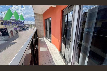 4_photo/94dcfb8337.144fefd78de46003-ATLAS-e3b47ac8-eef5-4269-8224-d6d6a67ec6a9.jpg de casa à venda com 4 quartos, 345m² em Sítio Cercado, Curitiba