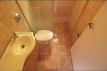 8_photo/94dcfb83c1.6ecea735fdd59b95-ATLAS-6e017d9d-2dc6-4e47-b2f9-ed7c5c56551d.jpg de casa à venda com 2 quartos, 60m² em Sítio Cercado, Curitiba