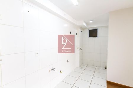 2_photo/94dcfb83f3.6fe88814f58c8792-ATLAS-e8b99606-01a3-45c4-86c6-0c578b5cfe4b.jpg de apartamento à venda com 2 quartos, 53m² em Sítio Cercado, Curitiba