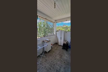 20_photo/94dcfb848f.ab41e4e09fc2bc48-ATLAS-00069685-41e6-4e33-a94b-fdf6248417bf.jpg de casa à venda com 3 quartos, 189m² em Sítio Cercado, Curitiba