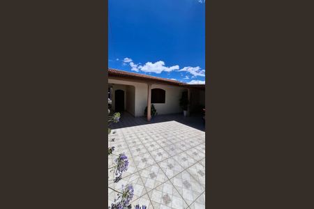 2_photo/94dcfb848f.ab41e4e09fc2bc48-ATLAS-418e758a-70d4-429e-8f36-7de06b65e45e.jpg de casa à venda com 3 quartos, 189m² em Sítio Cercado, Curitiba