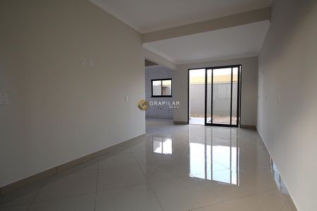 6_photo/94dcfb8499.652f7288ec4565f2-ATLAS-4bd7d742-33dc-4153-960c-198a2156e6ee.jpg de casa à venda com 3 quartos, 96m² em Sítio Cercado, Curitiba