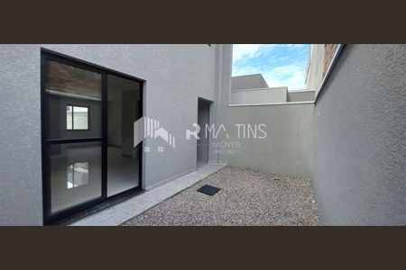 10_photo/94dcfb8549.2d782e9ced6b4695-ATLAS-e2a7a509-cba9-490b-b032-c081b7a5fce6.jpg de casa à venda com 3 quartos, 106m² em Sítio Cercado, Curitiba