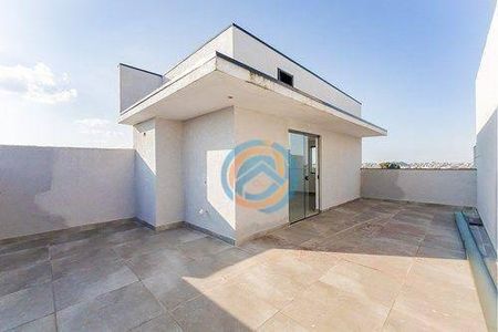 10_photo/94dcfb854d.92f1afb65d9faff5-ATLAS-3e18f2ec-8256-40b9-96aa-db3286455733.jpg de casa à venda com 3 quartos, 182m² em Sítio Cercado, Curitiba