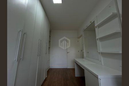8_photo/94dcfb8815.759271f3823ae2bd-ATLAS-2c7bbc0d-76c0-42f1-acda-6f5637309e99.jpg de casa à venda com 3 quartos, 130m² em Sítio Cercado, Curitiba