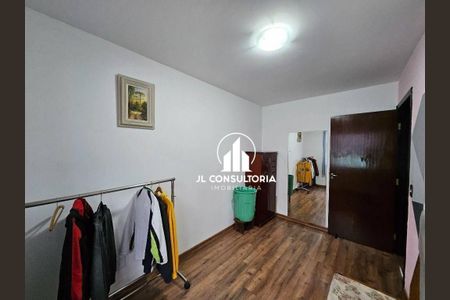 4_photo/94dcfb8825.e6fda0d53421dcd9-ATLAS-d98b042a-63d1-4be3-b40e-19d5f04f5d64.jpg de casa à venda com 3 quartos, 114m² em Sítio Cercado, Curitiba