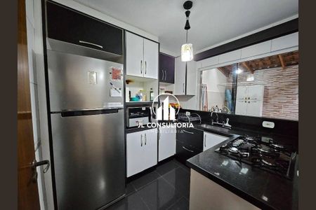 1_photo/94dcfb8825.e6fda0d53421dcd9-ATLAS-fe2b29e6-6b4c-4db0-98c2-2d26d72cc5e8.jpg de casa à venda com 3 quartos, 114m² em Sítio Cercado, Curitiba