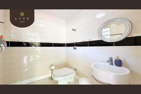 12_photo/94dcfb8961.e53a3343b8682f76-ATLAS-55fbf3da-08c2-4b12-8aa9-ce8b4b310c8d.jpg de casa à venda com 4 quartos, 262m² em Sítio Cercado, Curitiba