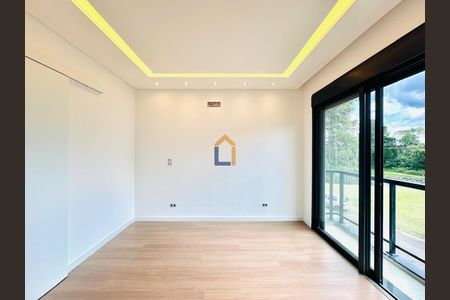 27_photo/94dcfb8b33.69cf26ac2cae1c8b-ATLAS-3928c3f4-d039-4704-b282-0286316672d5.jpg de casa à venda com 3 quartos, 146m² em Umbará, Curitiba