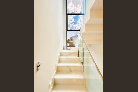 33_photo/94dcfb8b33.69cf26ac2cae1c8b-ATLAS-6cd47a0a-b5da-41bd-9687-886700673313.jpg de casa à venda com 3 quartos, 146m² em Umbará, Curitiba