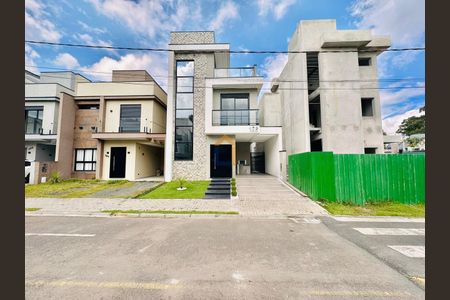 2_photo/94dcfb8b33.69cf26ac2cae1c8b-ATLAS-8ed06cac-c797-4042-bd5e-3dfb9983b5ff.jpg de casa à venda com 3 quartos, 146m² em Umbará, Curitiba