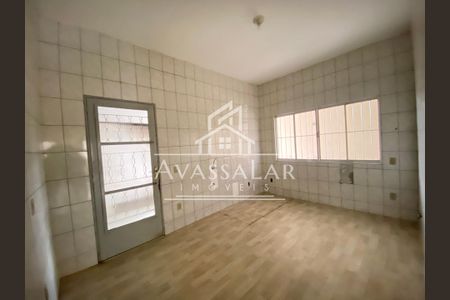 6_photo/94dcfb8d95.8cbbc6e43ead3576-ATLAS-33dd480c-15d1-442f-a59c-0d67676b7b83.jpg de casa à venda com 6 quartos, m² em Sítio Cercado, Curitiba