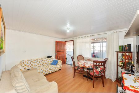 3_photo/94dcfb8e29.e6893a402ca210d5-ATLAS-e17c4fc7-4f44-469b-9c48-f204bca78a1a.jpg de casa à venda com 3 quartos, 308m² em Sítio Cercado, Curitiba