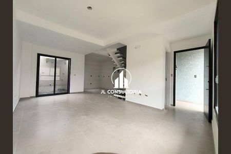 12_photo/94dcfb8e33.5adb0f7d622bfd49-ATLAS-bb4280ba-b7f5-46cd-8c60-d1ccefc2813a.jpg de casa à venda com 3 quartos, 75m² em Sítio Cercado, Curitiba