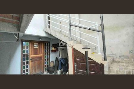 14_photo/94dcfb916f.b88c9f23dde11cca-ATLAS-9d9ed9a4-885a-4fe1-9b7b-fa9cdb8f6e41.jpg de casa à venda com 4 quartos, 140m² em Sítio Cercado, Curitiba