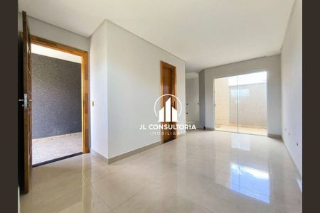 8_photo/94dcfb927f.b0199d9acd39f950-ATLAS-ae0c2e24-c2fa-4bac-b147-53457cafea2f.jpg de casa à venda com 3 quartos, 84m² em Sítio Cercado, Curitiba