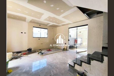 5_photo/94dcfb93a7.f9fd596f8c1c84e9-ATLAS-4de5eb04-b3fe-4365-a30f-58c705f7c177.jpg de casa à venda com 3 quartos, 80m² em Sítio Cercado, Curitiba