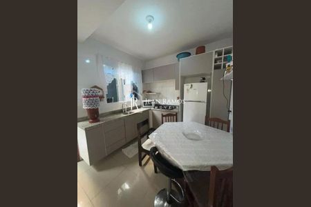 7_photo/94dcfb963f.e5c1dbf3952ec410-ATLAS-41b62de8-27f6-4fae-8def-bd5df9acab75.jpg de casa à venda com 4 quartos, 118m² em Sítio Cercado, Curitiba