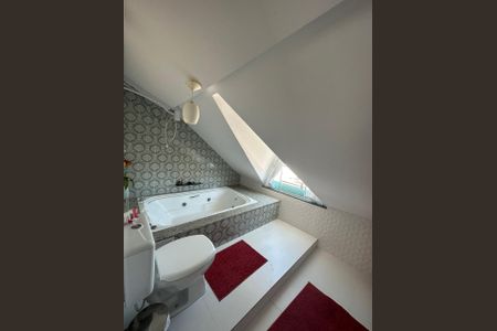 2_photo/94dcfb9847.eb4747a7722cd593-ATLAS-0611b94e-7320-4173-83ac-7042e1766c8e.jpg de casa à venda com 3 quartos, 144m² em Sítio Cercado, Curitiba