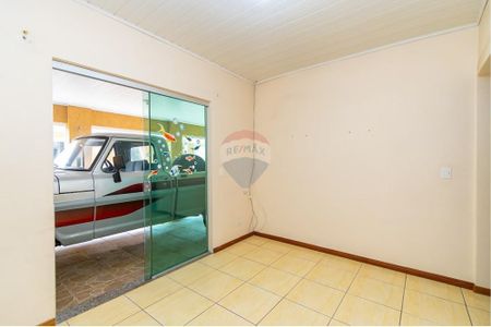 7_photo/94dcfb98b5.3dea3cab82053bf3-ATLAS-73d405c6-52a0-4686-810d-d894474ea8b0.jpg de casa à venda com 4 quartos, 220m² em Sítio Cercado, Curitiba