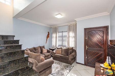 6_photo/94dcfb9af5.badfd497b63a3b5d-ATLAS-4cce8ee6-c586-464a-8601-fa88d1c8cffb.jpg de casa à venda com 4 quartos, 331m² em Sítio Cercado, Curitiba