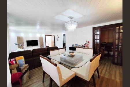 9_photo/94dcfb9c21.826320bd9fe033a1-ATLAS-680da5d3-cd12-4e3e-abb6-ecdcd506a4a4.jpg de casa à venda com 2 quartos, 120m² em Sítio Cercado, Curitiba