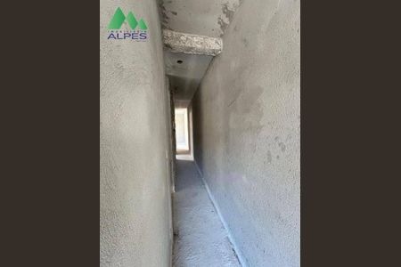 14_photo/94dcfb9c41.751bca41ac608a7d-ATLAS-cc7e4854-c6b7-4a7e-8aea-c9f82edabb5f.jpg de casa à venda com 3 quartos, 59m² em Sítio Cercado, Curitiba