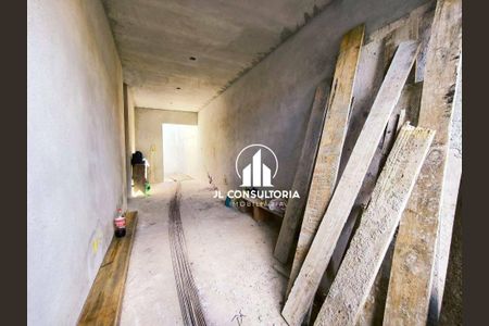 10_photo/94dcfb9c41.79de72fcaca9ad7e-ATLAS-34966d64-57c9-4ce5-819f-03c30e0fccec.jpg de casa à venda com 3 quartos, 59m² em Sítio Cercado, Curitiba