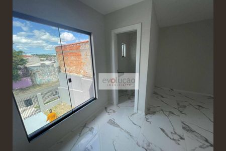 2_photo/94dcfb9e4d.6fa24c30896ad7dc-ATLAS-3e603a71-a29e-4650-bd3c-3e770baac635.jpg de casa à venda com 3 quartos, 100m² em Sítio Cercado, Curitiba